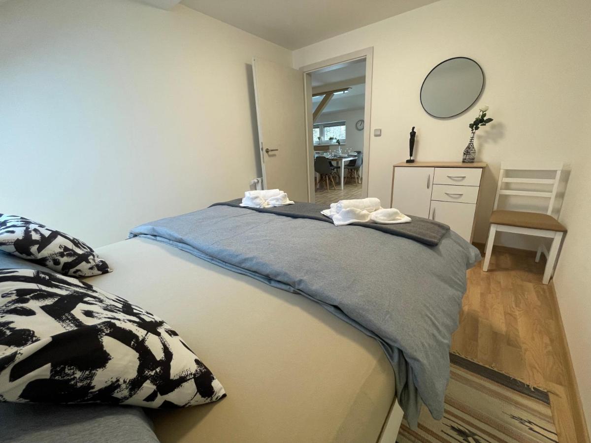 Apartmany Herc ยาคีมอฟ ภายนอก รูปภาพ